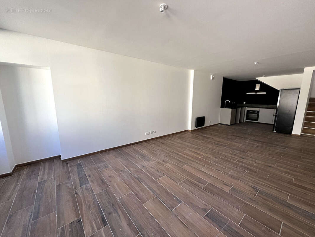 Appartement à BYANS-SUR-DOUBS