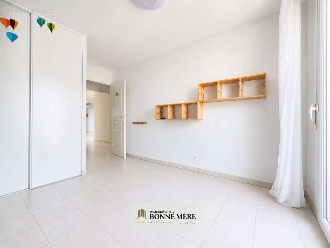 Appartement à MARSEILLE-14E