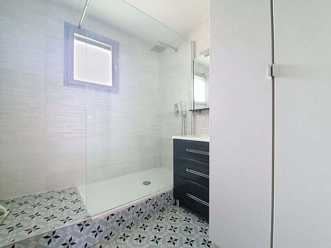 Maison à VILLETTE-DE-VIENNE