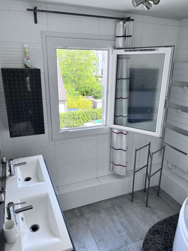 Maison à FRANCONVILLE