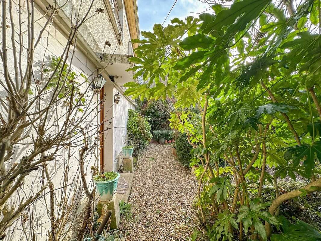 Maison à BOURG-LA-REINE