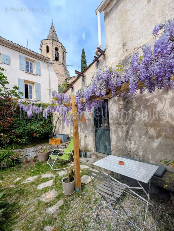 Maison à MAZAN