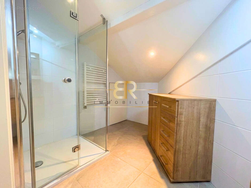 Appartement à VINCENNES