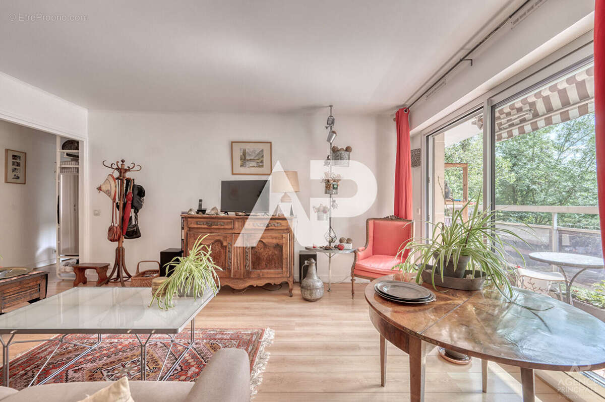 Appartement à RUEIL-MALMAISON