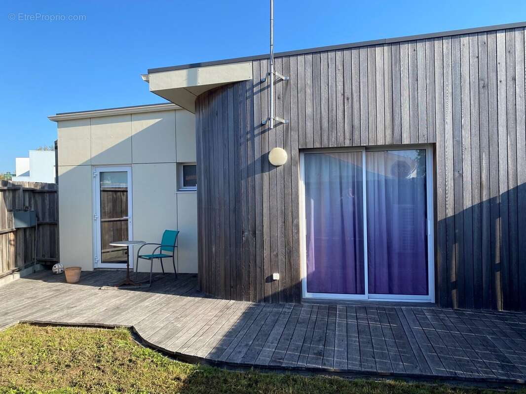 Commerce à SALLERTAINE