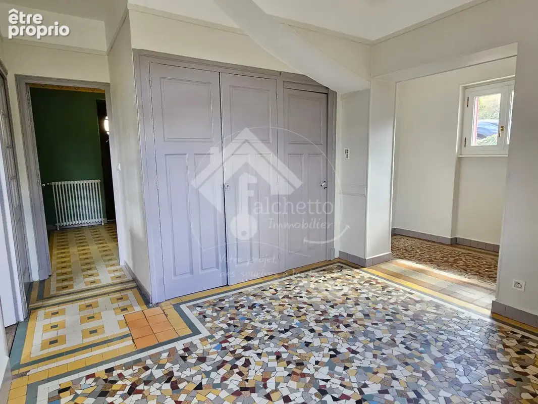 Maison sur sous-sol à Bert - photo 8