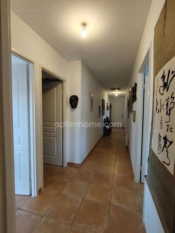 Appartement à PERTUIS