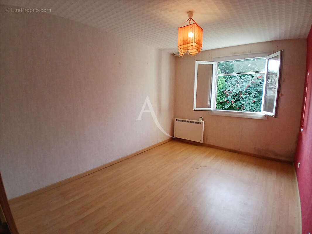 Maison à MONTPELLIER-DE-MEDILLAN