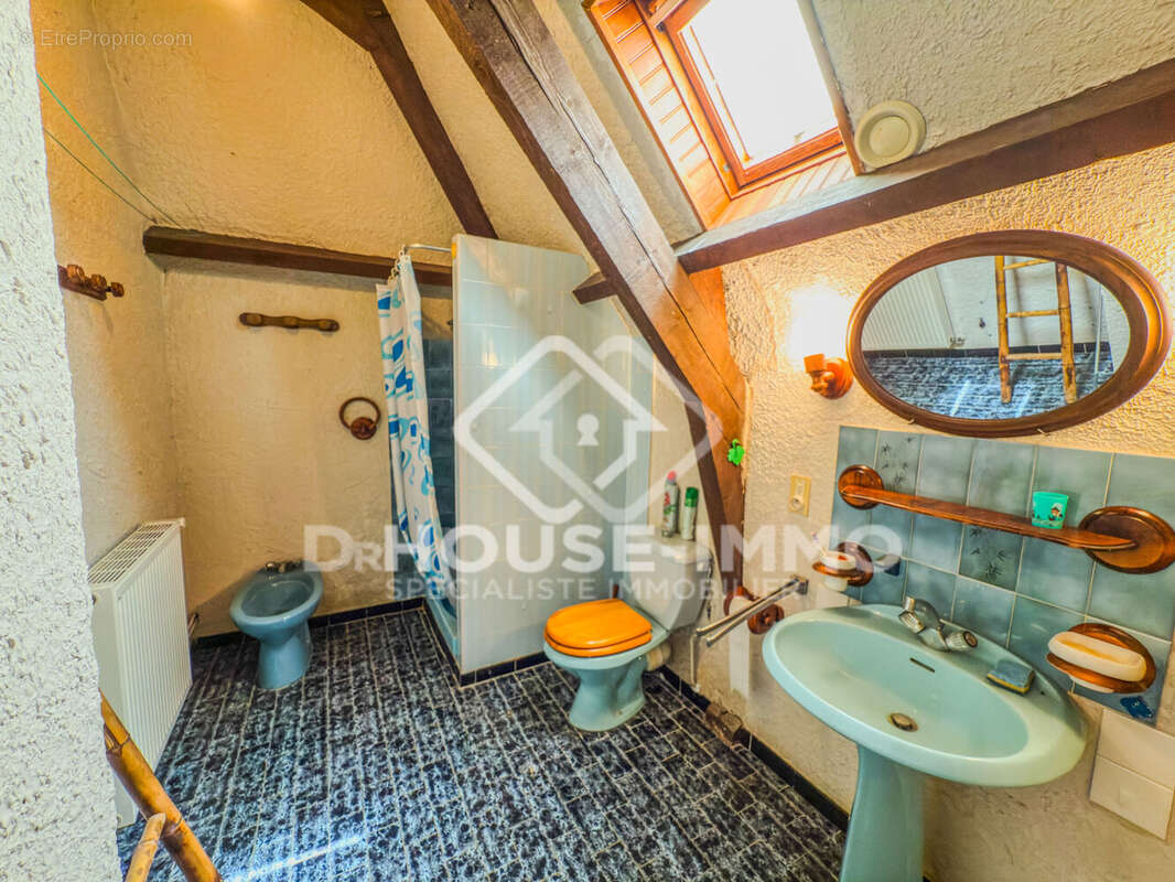 Maison à SAINT-ASTIER