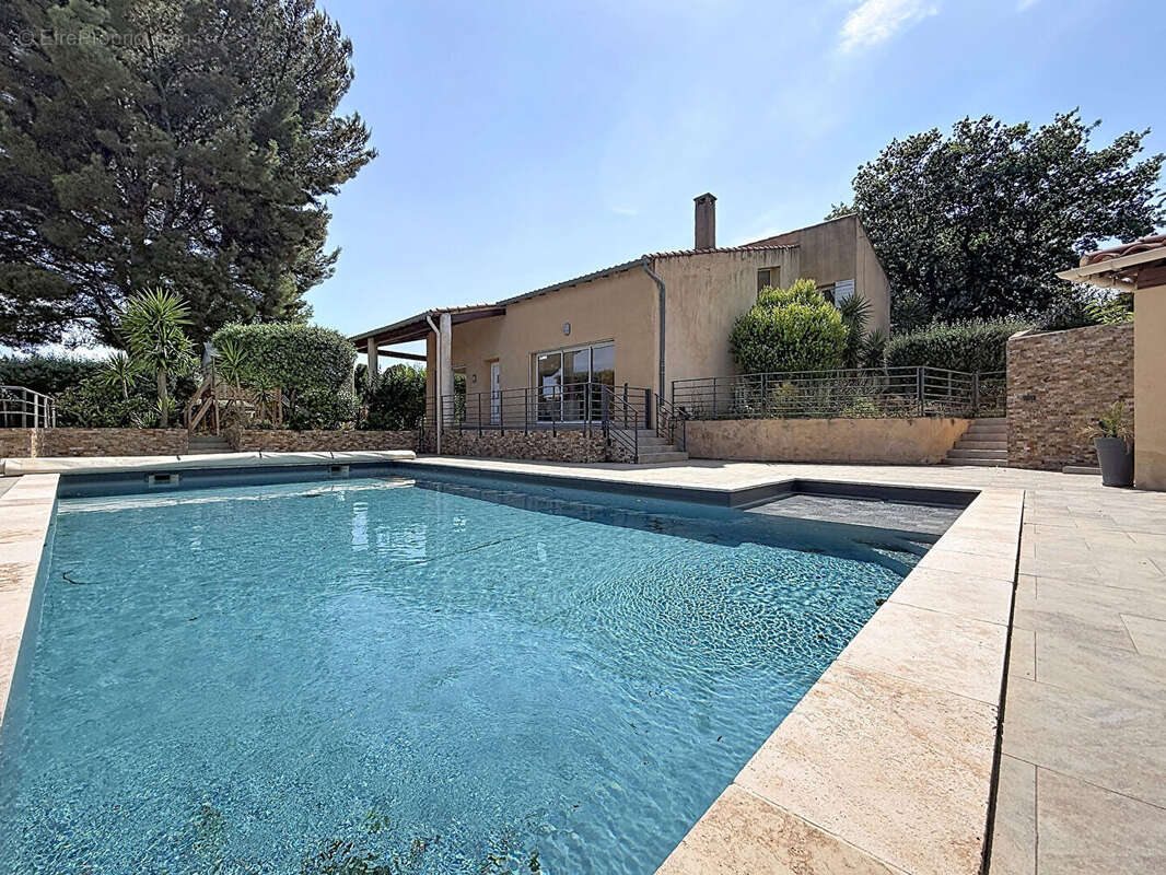 Maison 200m² à aubagne - photo 2