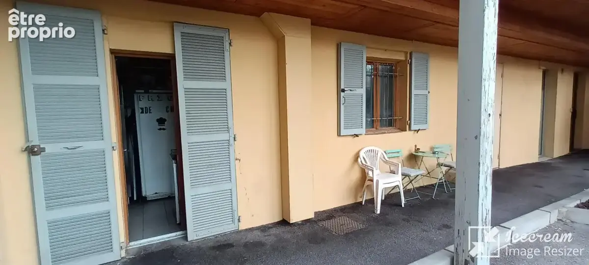 JUAN LES PINS, restaurant, 80 couverts, 100 M des plages, terrasse, parking, excellent état. - photo 13