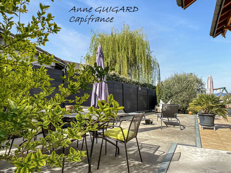 Maison à ARCHAMPS