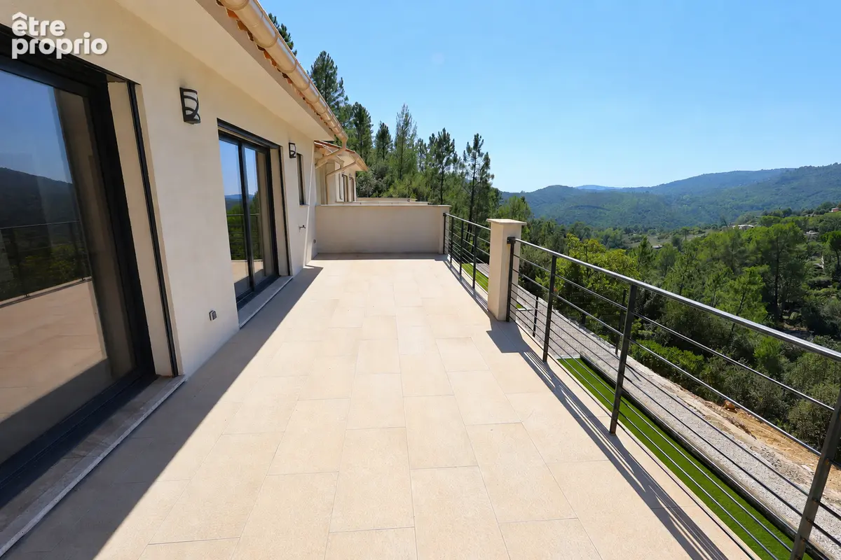 Maison neuve Le Tignet 120 m² sur un terrain de 1061 m² - photo 12