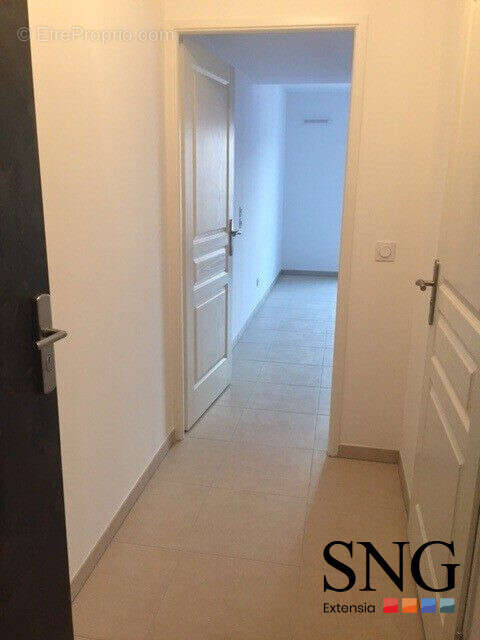 Appartement à MARSEILLE-4E