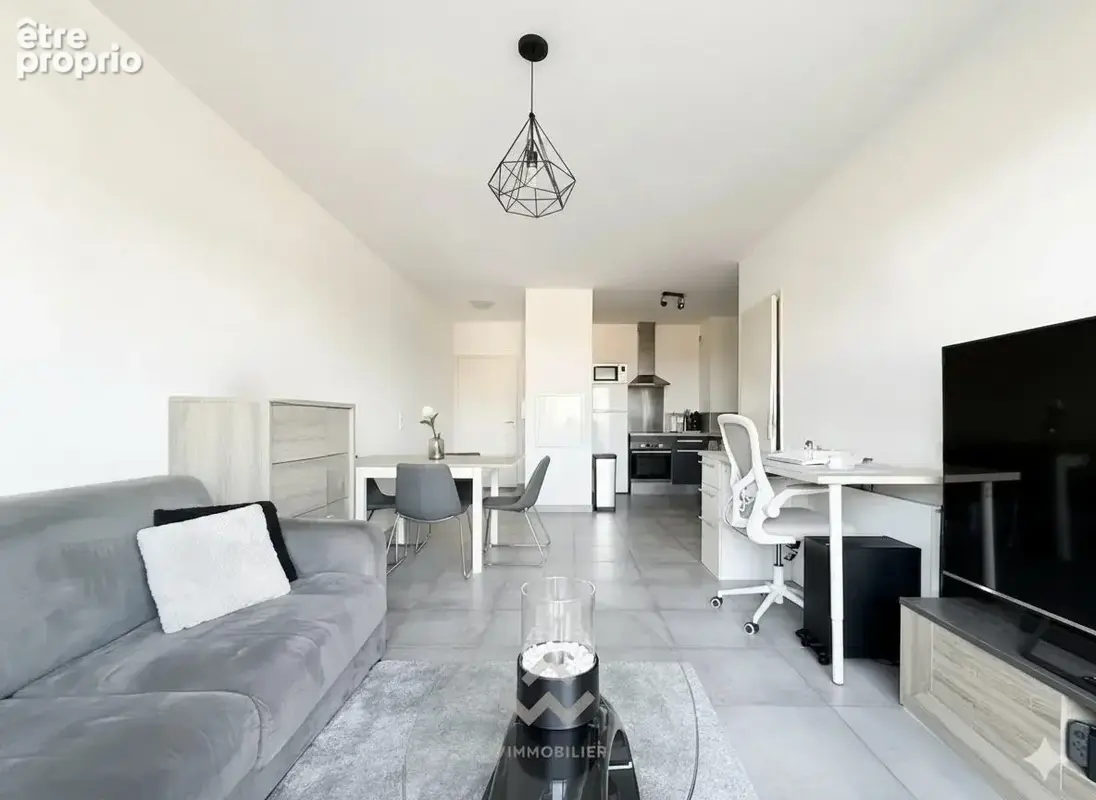 Appartement 2 pièces 55 m² à vendre à La Garde (83130) - photo 2