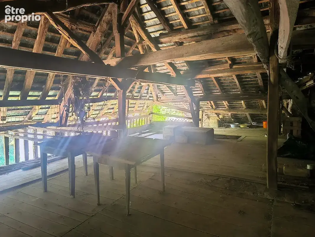 Maison et dépendances le long du Lot - photo 13