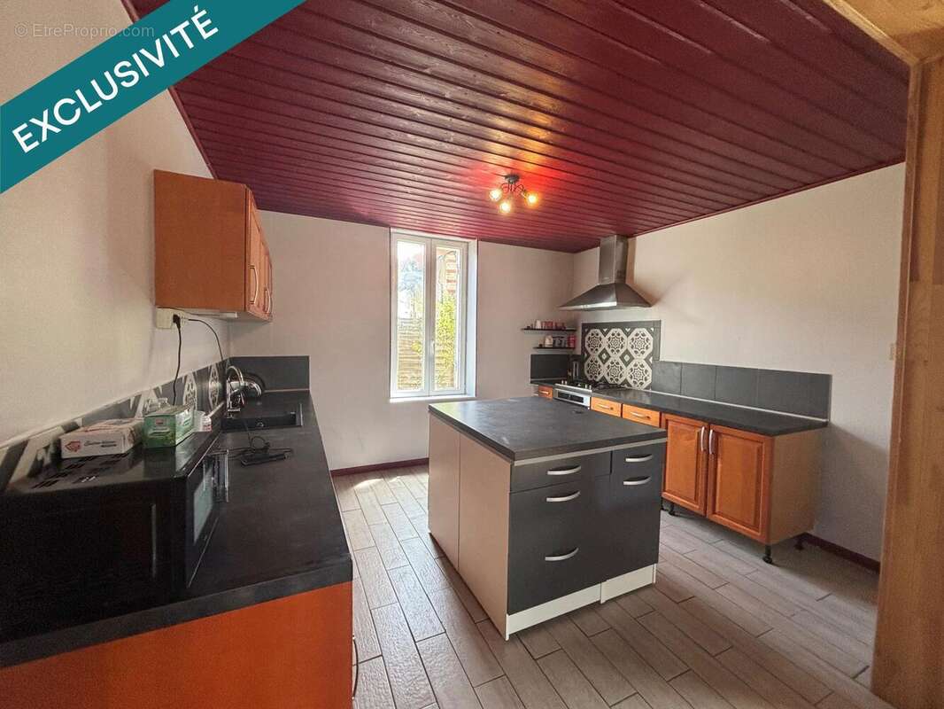 Photo 2 - Maison à LUXEY