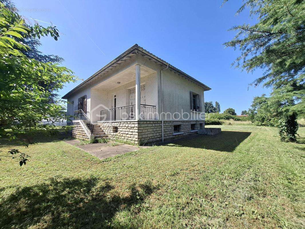 Terrain constructible viabilisé de 7 837 m² en zone UC – Fort potentiel d’aménagement avec maison existante - photo 5