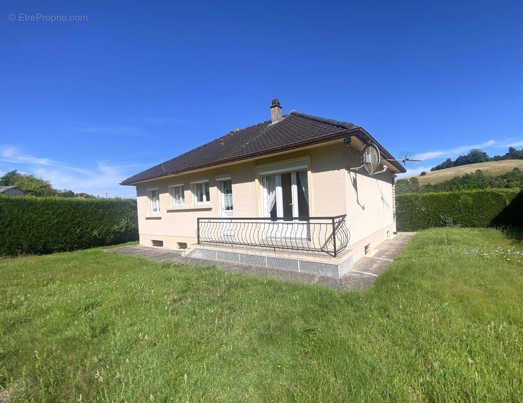 Maison à INCHEVILLE