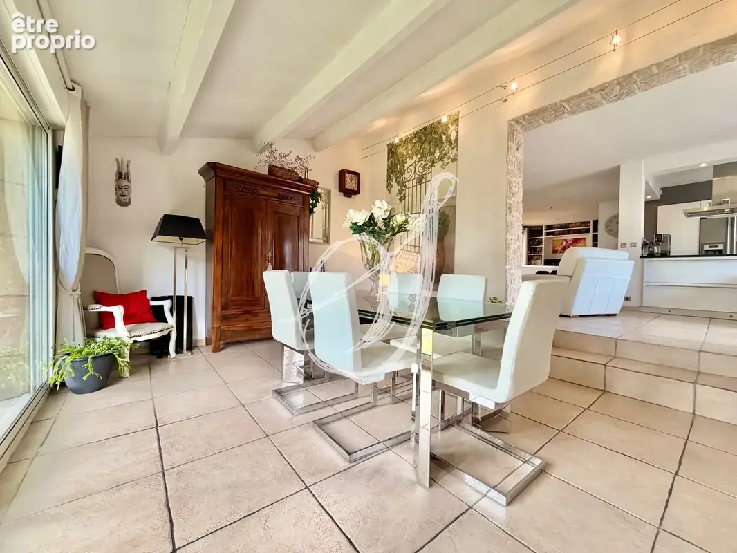 Villa de type 7, quatre chambres avec jardin, piscine & garage - photo 7