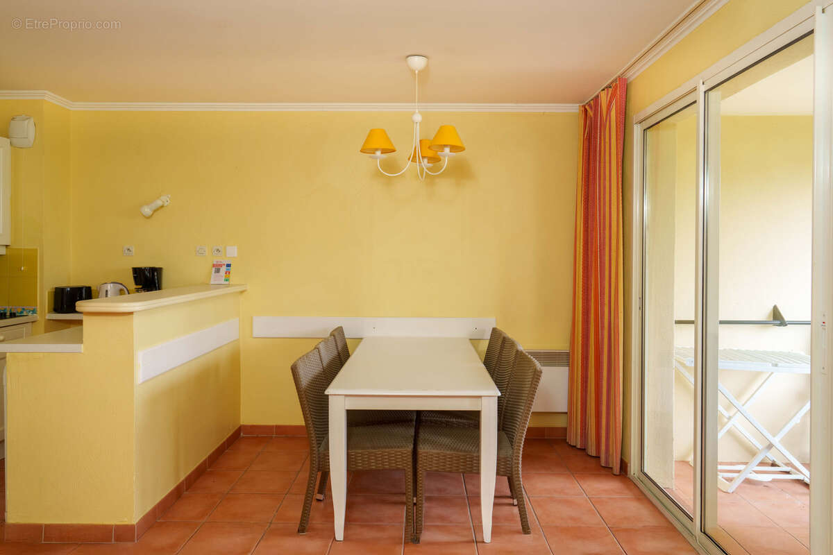 Appartement à MALLEMORT