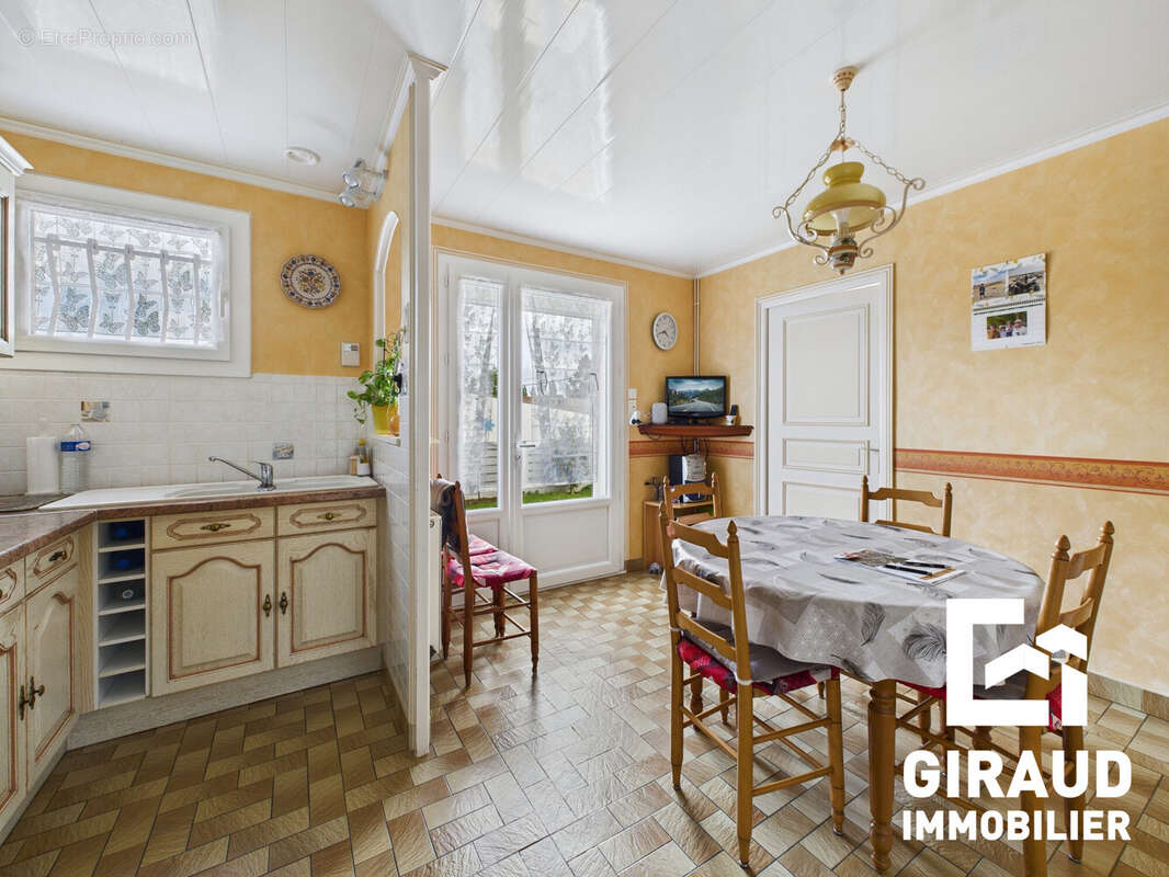 Maison à MOUILLERON-EN-PAREDS