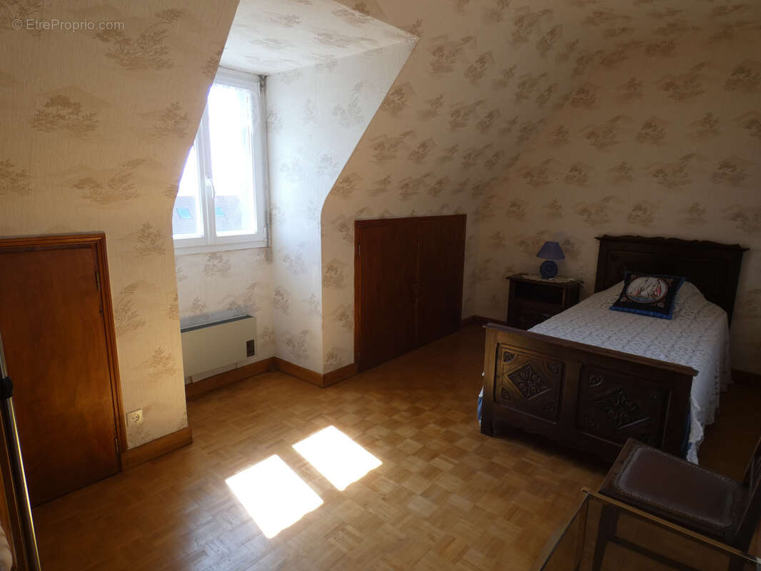 Maison à PLOUGRESCANT