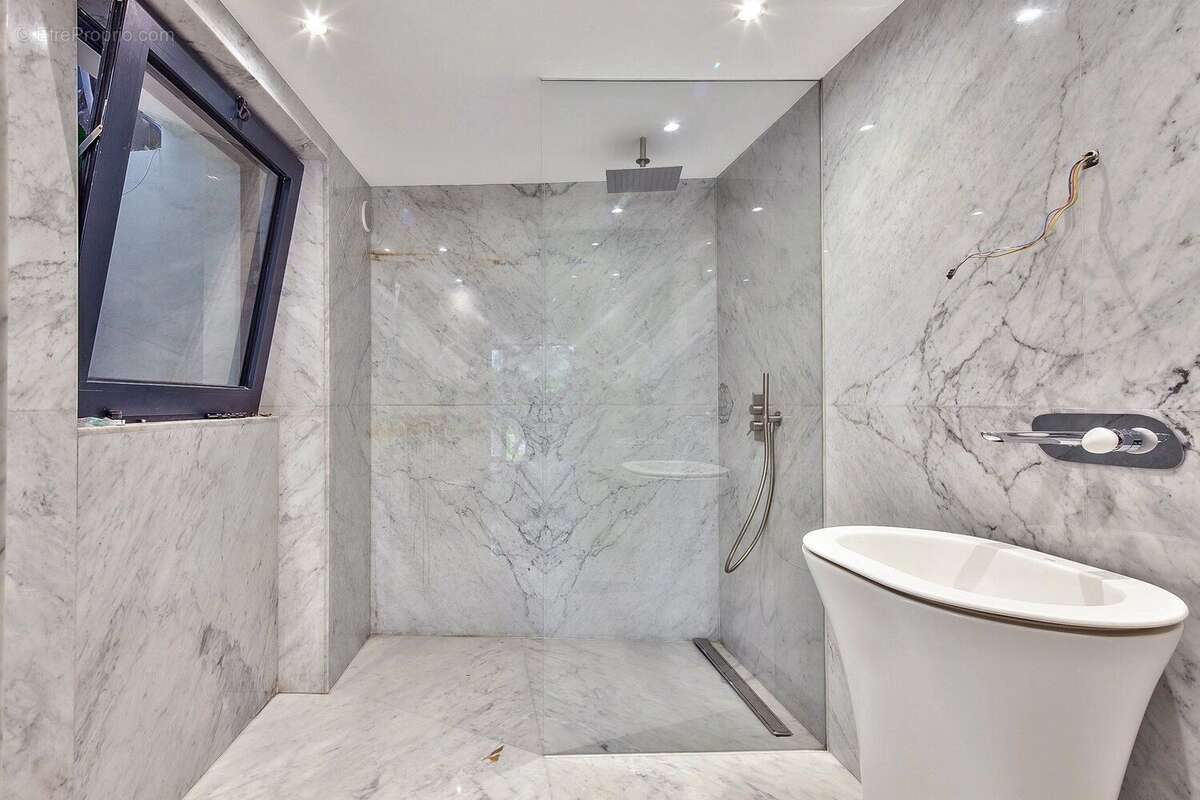 Maison à ROQUEBRUNE-CAP-MARTIN