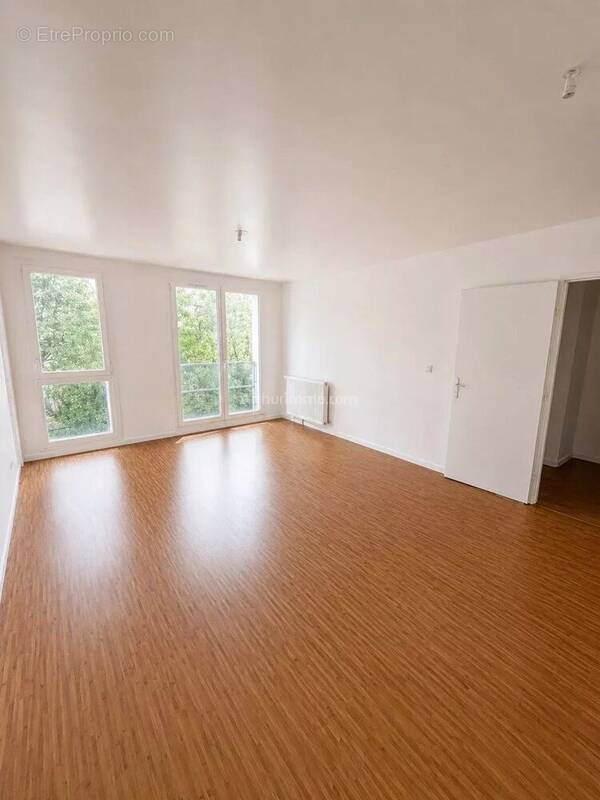 Appartement à PIERREFITTE-SUR-SEINE