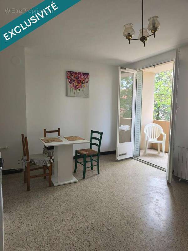 Photo 2 - Appartement à LYON-8E