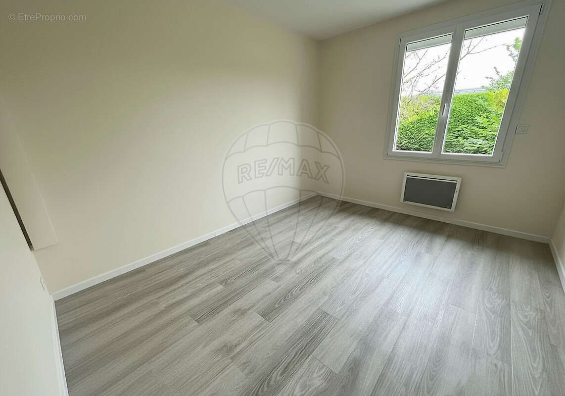 Maison à FRANQUEVILLE-SAINT-PIERRE