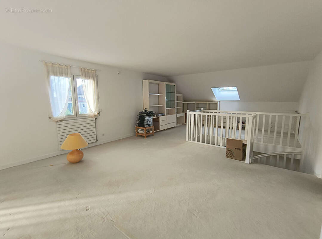 Maison à VERNEUIL-SUR-VIENNE