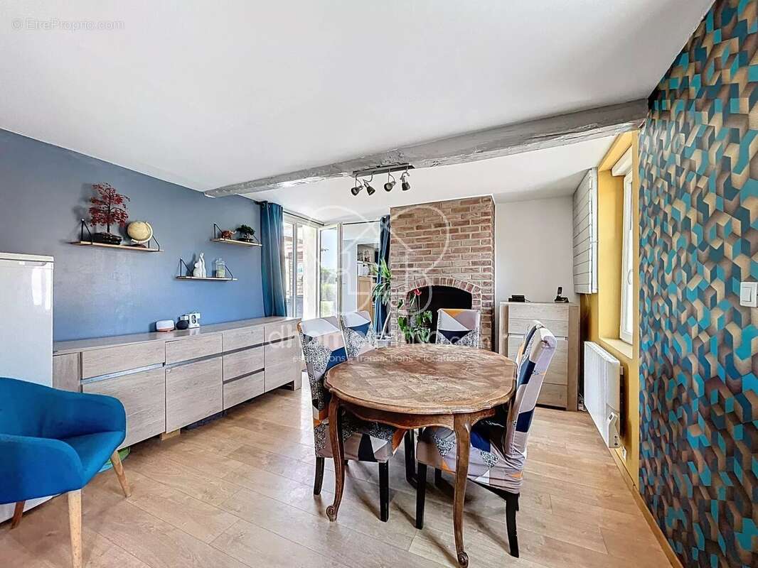 Maison à RAIMBEAUCOURT