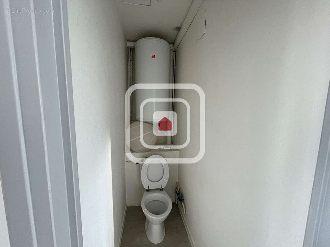 A vendre appartement t2 secteur saint marceaux - photo 6