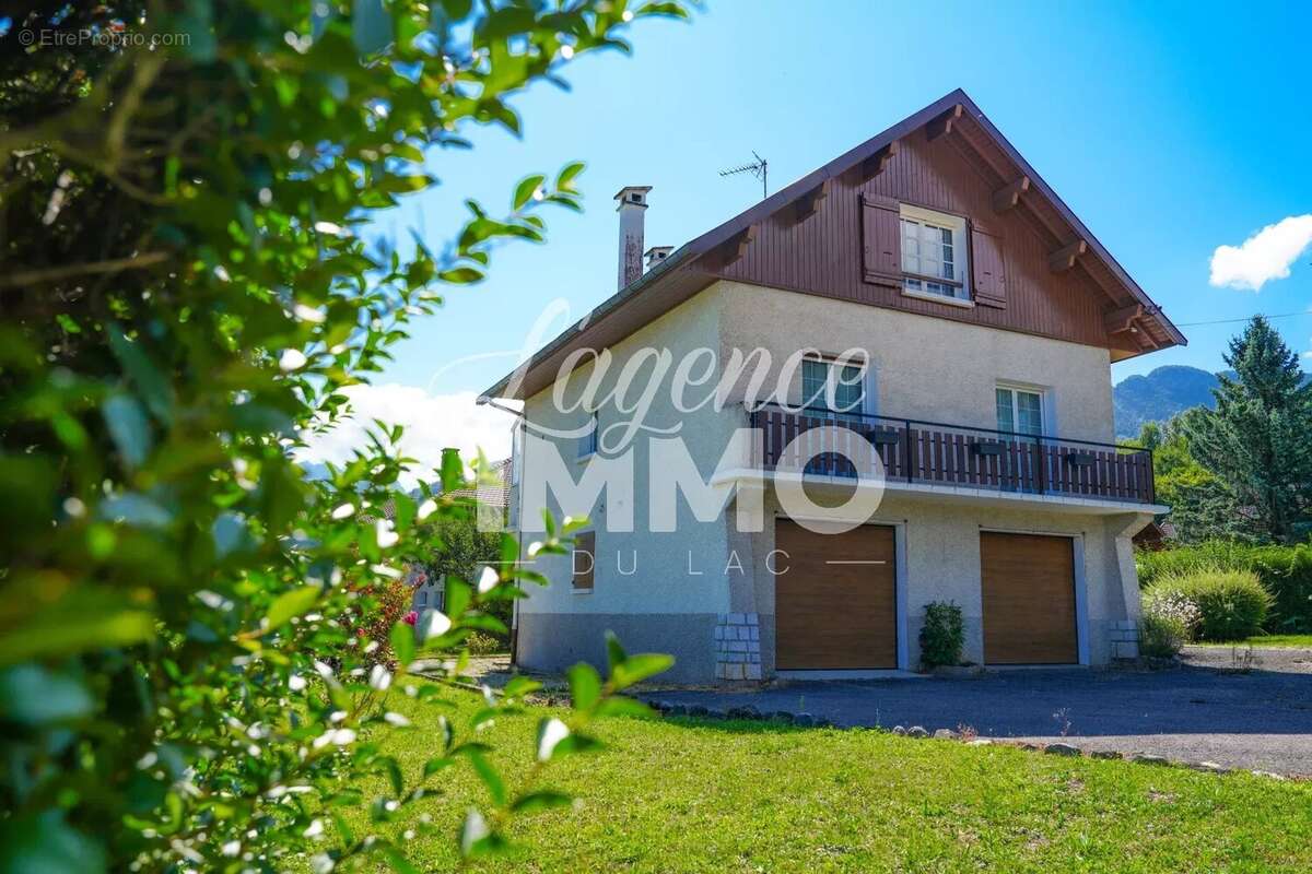 Maison à SAINT-JORIOZ