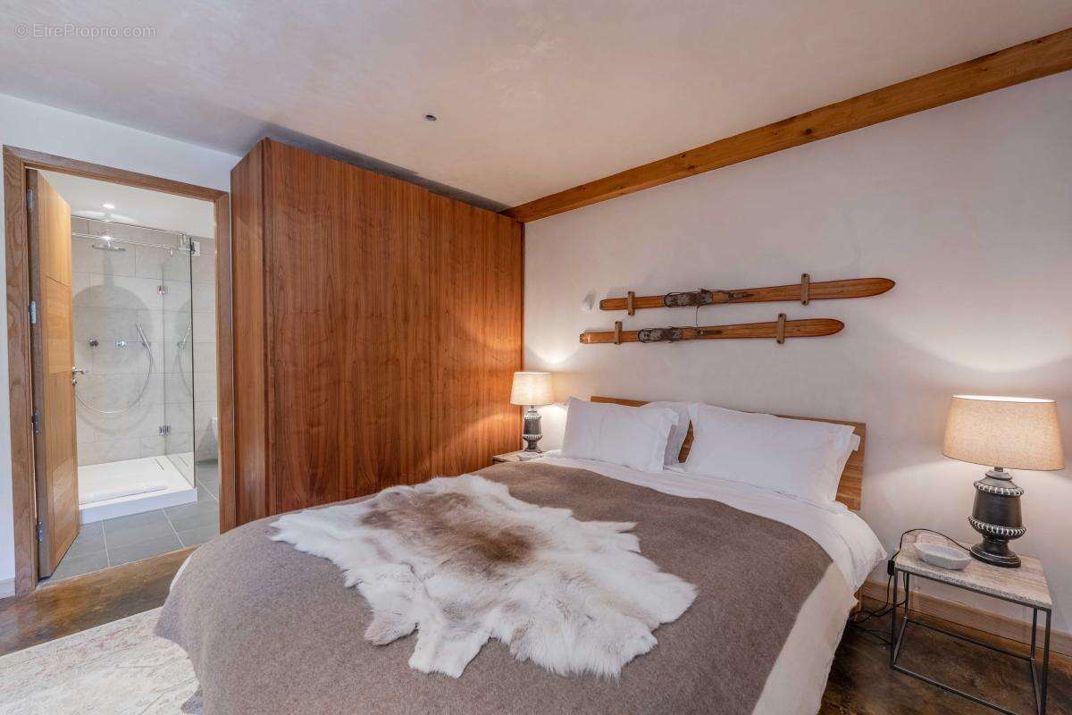 Rare appartement duplex au cœur d’Argentière avec vue panoramique sur le massif du Mont-Blanc - photo 6
