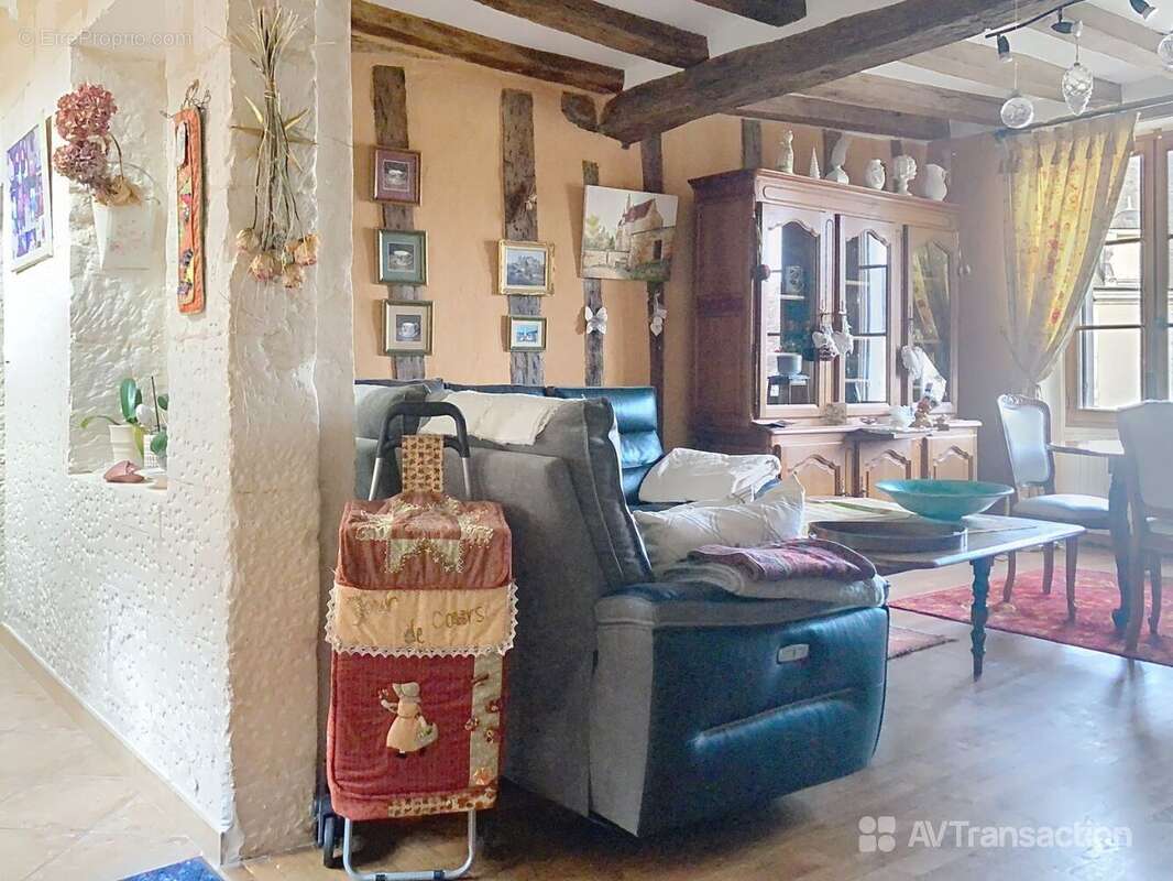 Maison à CHATILLON-SUR-INDRE