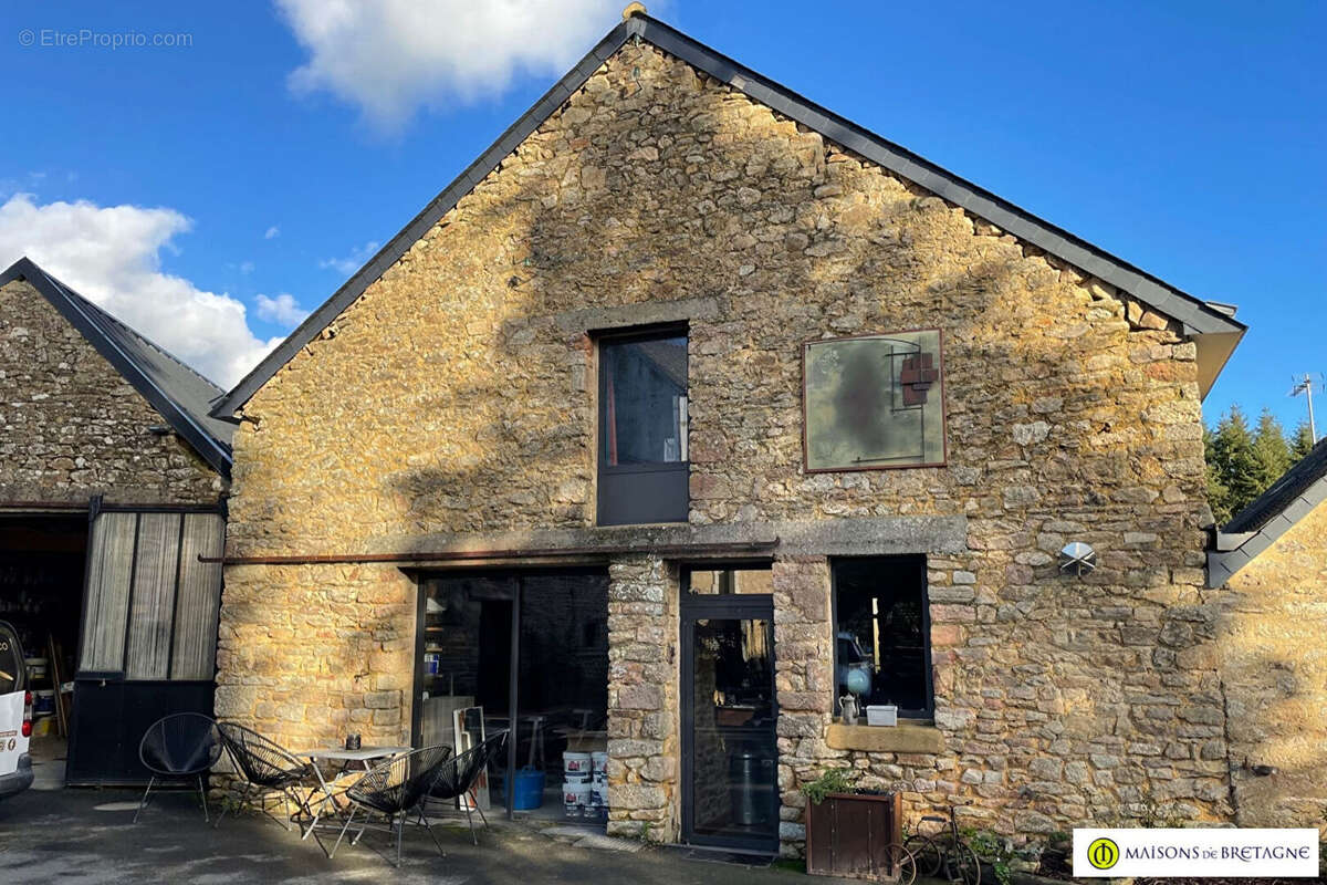 Maison à QUIMPERLE