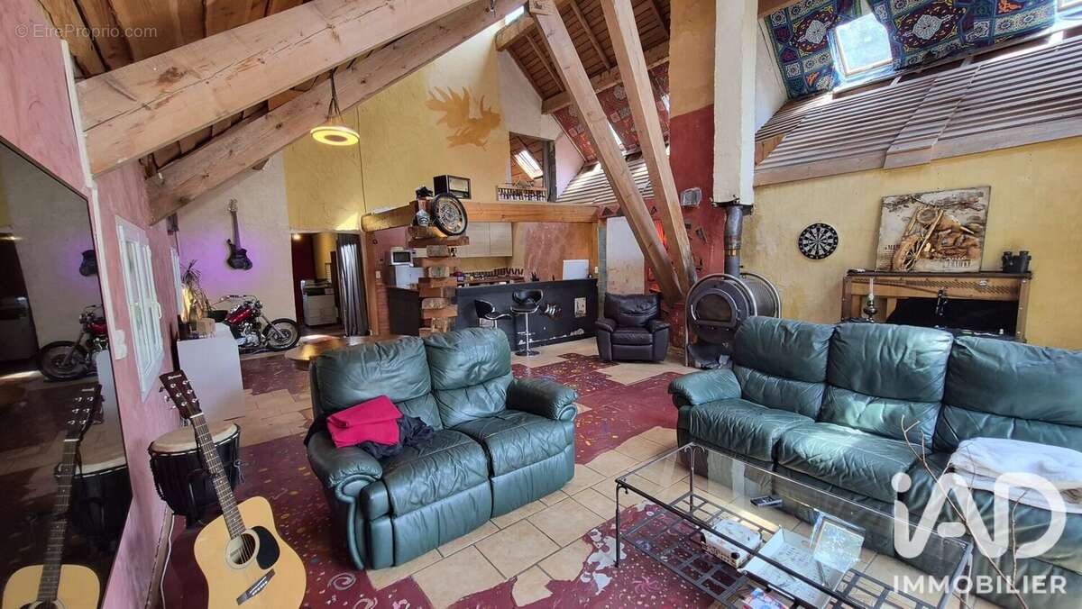 Maison 200 m² à La Mure  - photo 6
