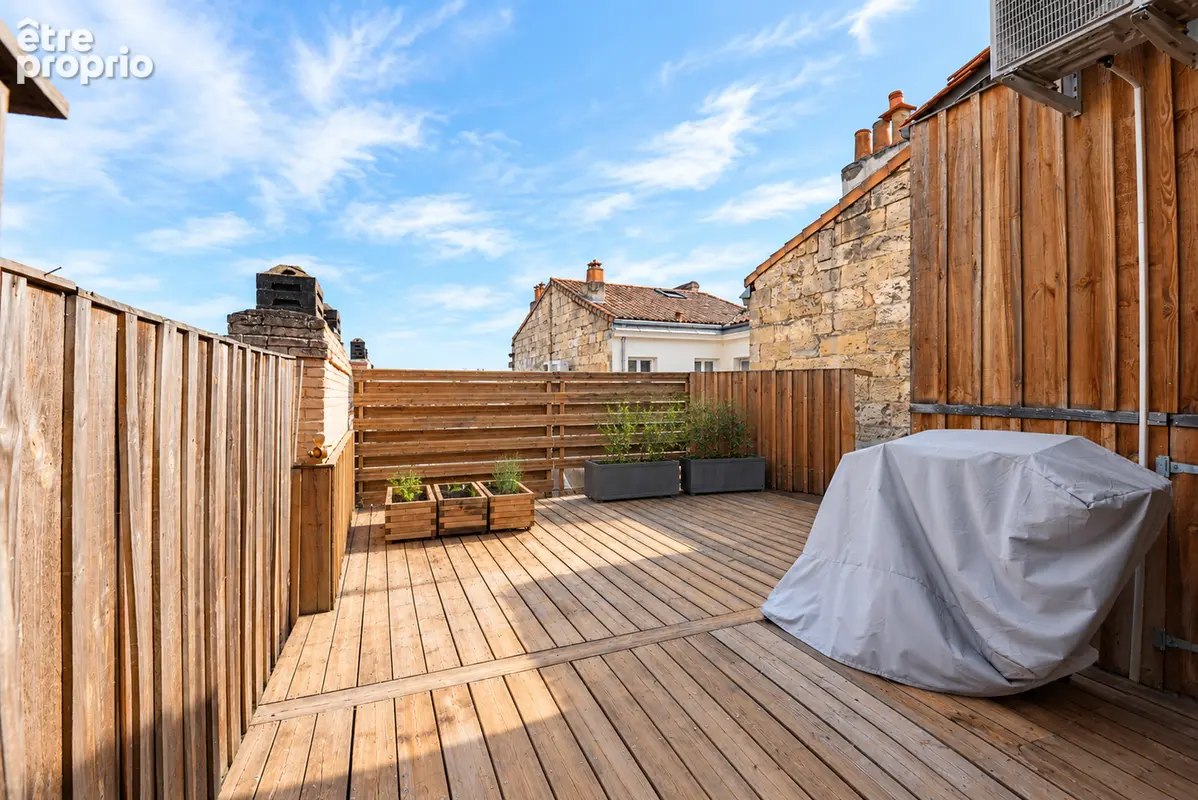 ARCHITECTURE ATYPIQUE - 1900 - Appartement avec terrasse - photo 5