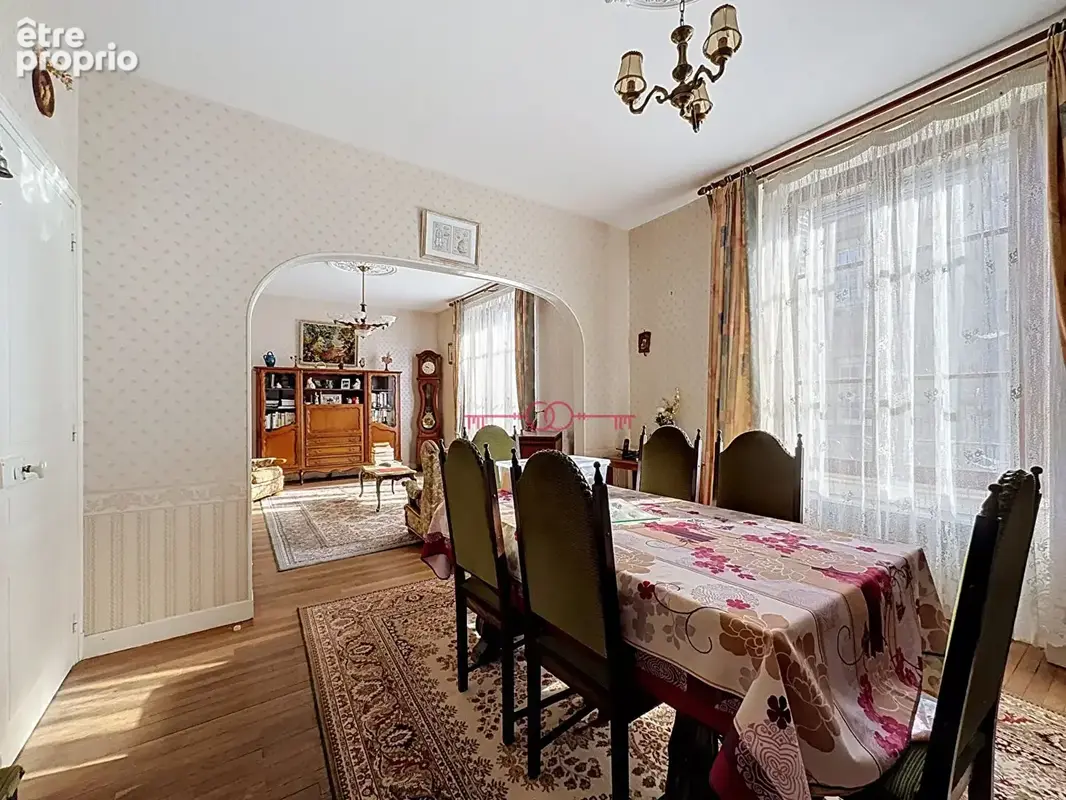 Maison Bourgogne Fresne 6 pièce(s) 158 m2 - photo 4