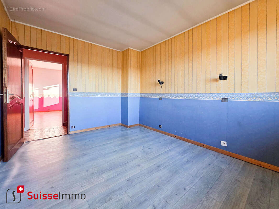 Maison à VILLARS-SOUS-ECOT