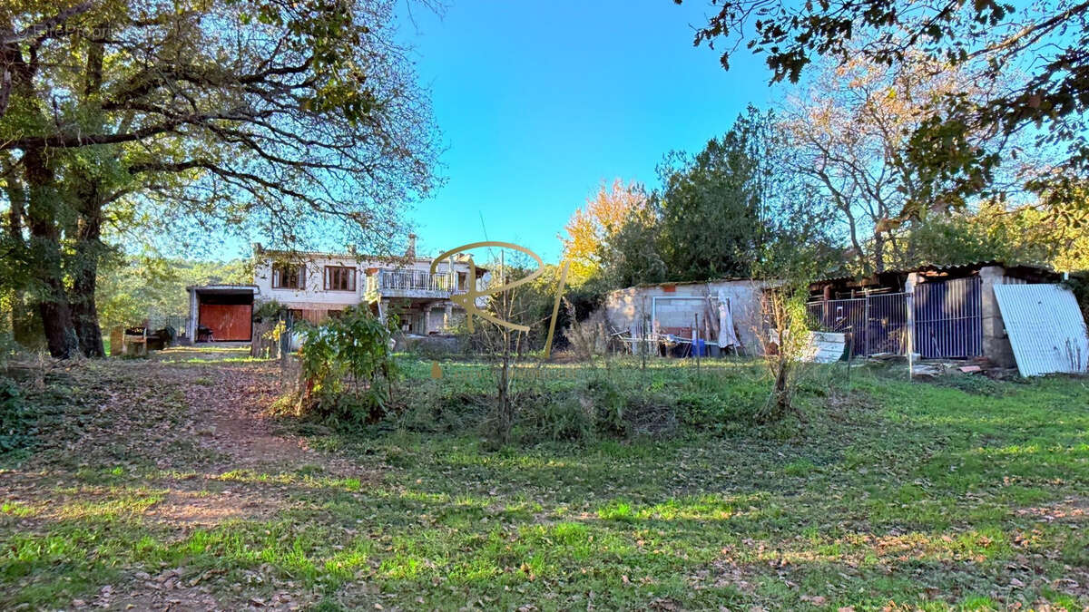 Maison à GOUDARGUES