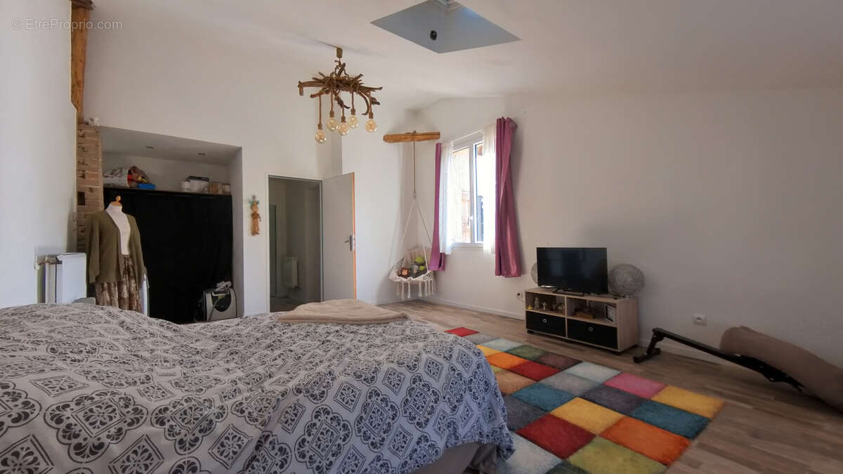 Maison à HOSTUN