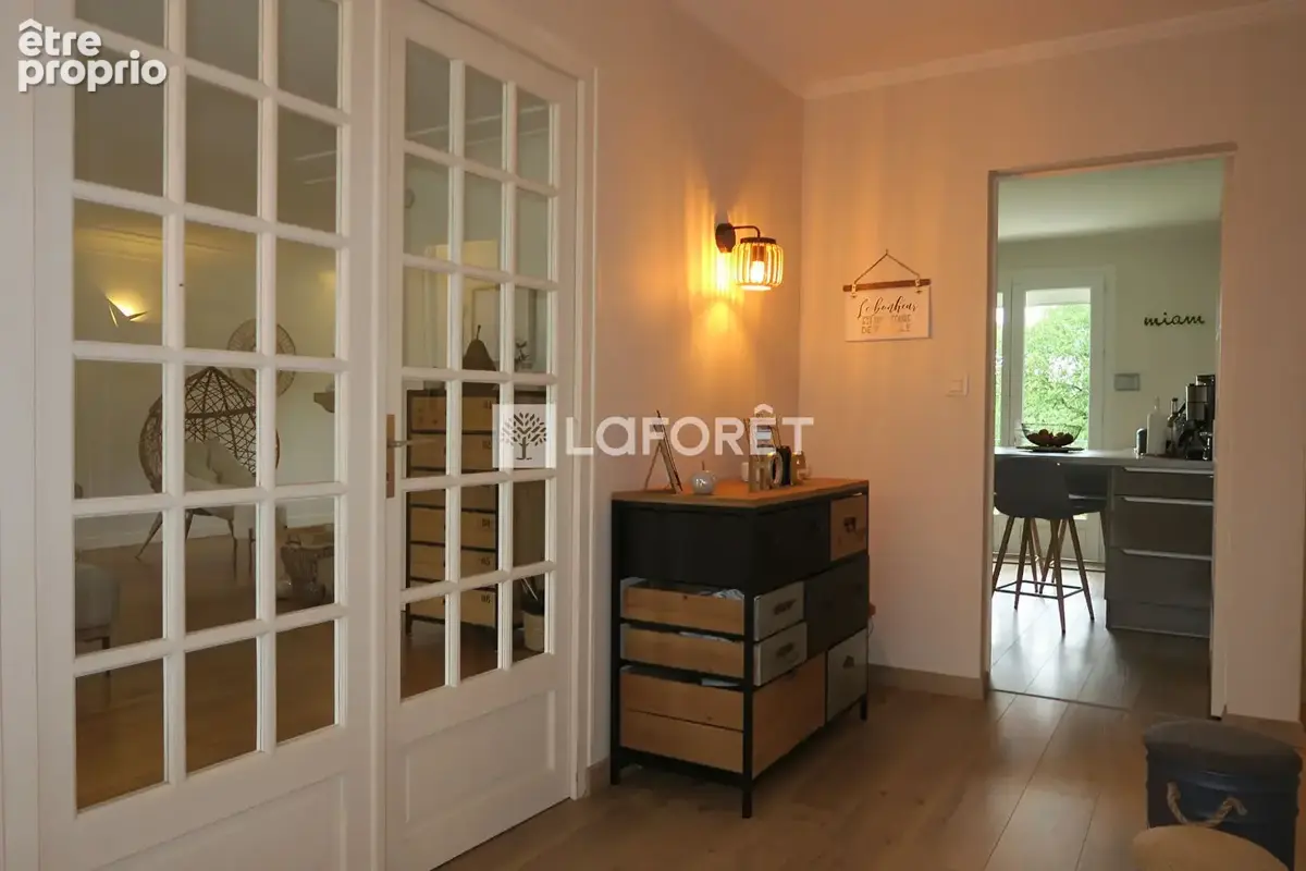 Maison Buxerolles 8 pièce(s) 226 m2 - photo 9