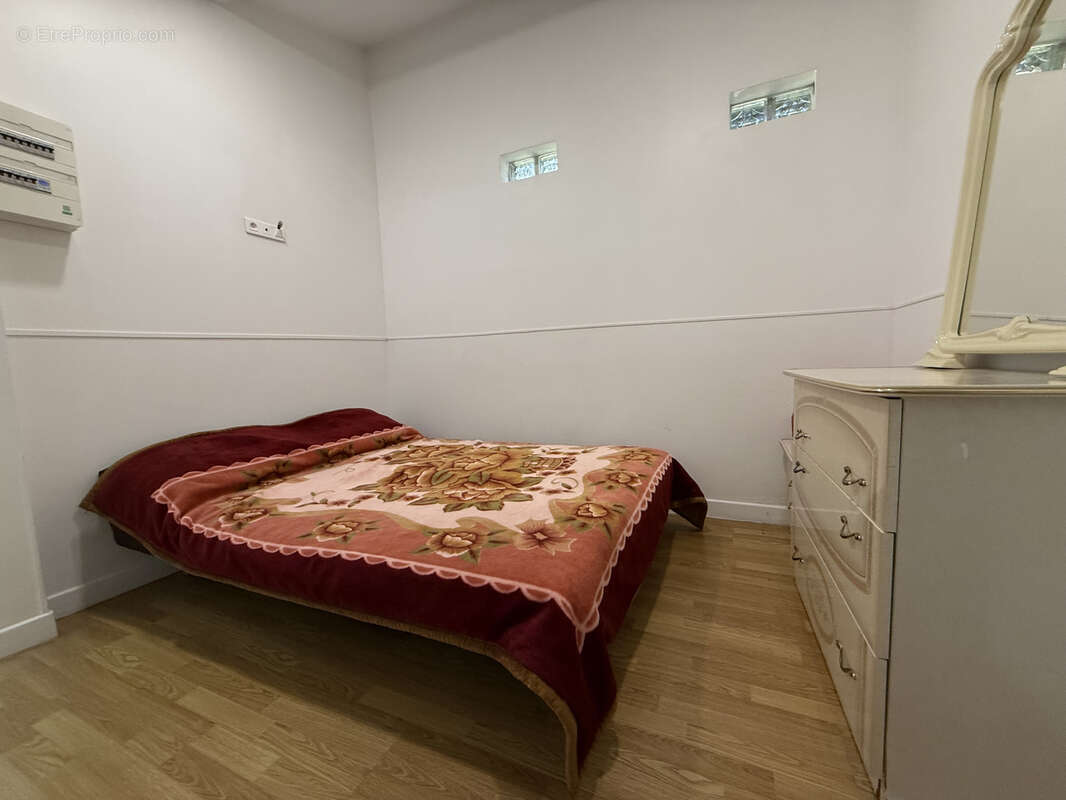 Maison à LE BLANC-MESNIL