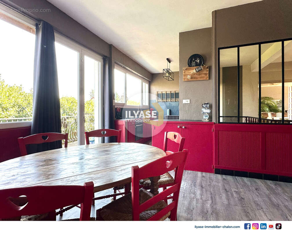 Maison à VERDUN-SUR-LE-DOUBS