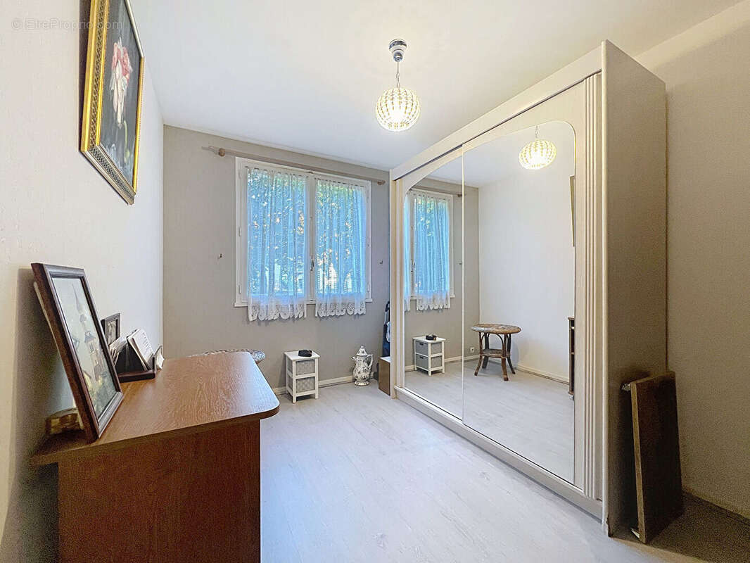 Appartement à HEROUVILLE-SAINT-CLAIR