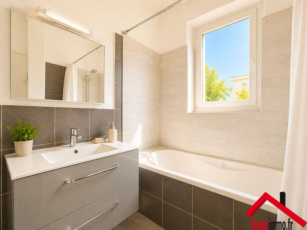 Appartement à BRIVE-LA-GAILLARDE