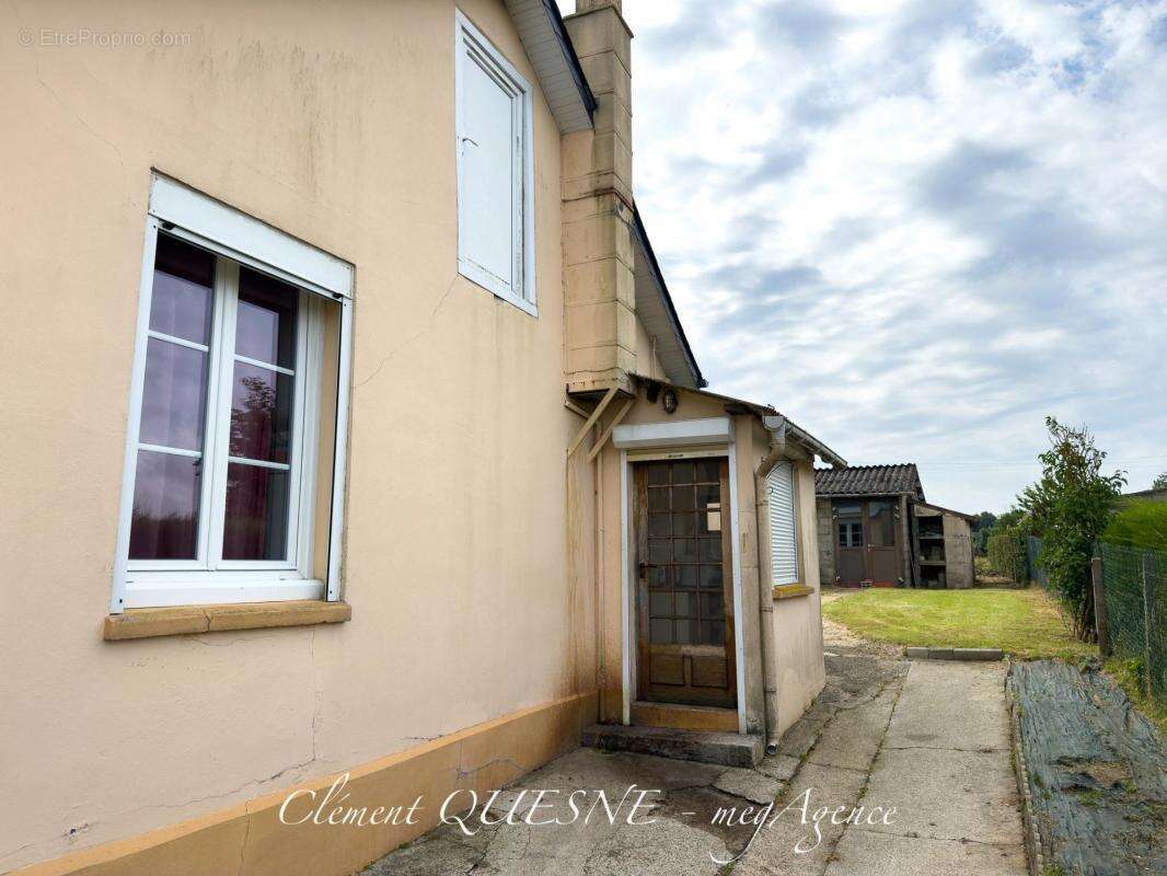 Maison à AUQUEMESNIL